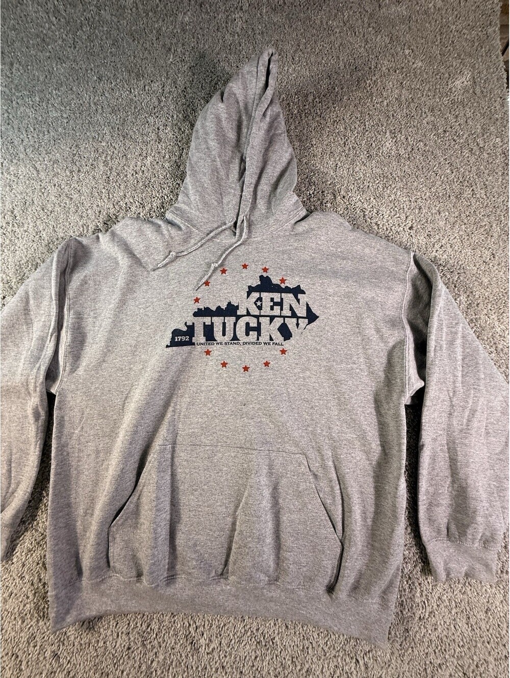 NWT Kentucky Pride Hoodie Gildan Heavy Blend 2XL Gray